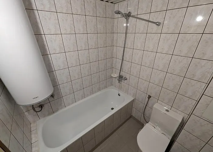 извор 6 アパート スモーリャン